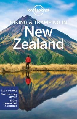 LONELY PLANET HIKING & TRAMPING IN NEW ZEALAND  (8